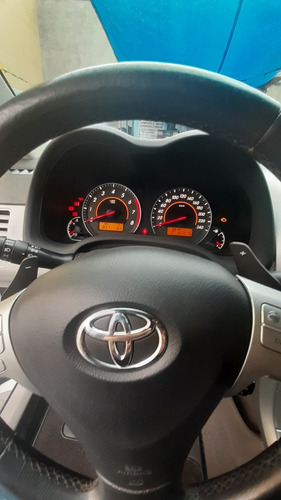Imagem 4 de 11 de Toyota Corolla 2014 2.0 16v Xei Flex Aut. 4p
