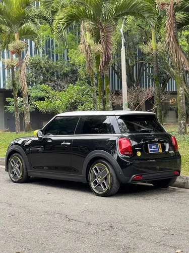 Mini Cooper Se 0.0 Iconic At