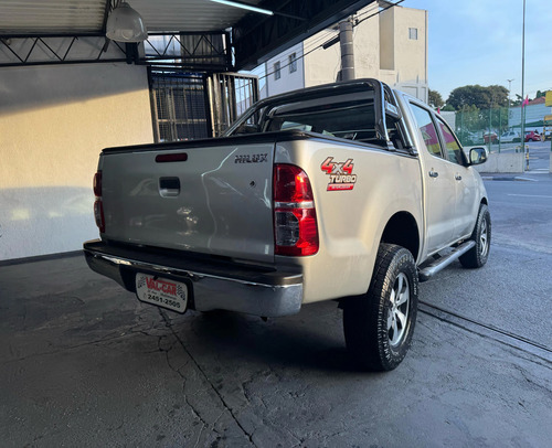 Toyota Hilux 2.5 STD 4X4 CD 16V TURBO DIESEL 4P MANUAL