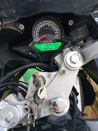 Moto Deportiva Color Verde 200cc