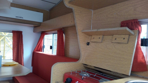 Imagen 5 de 15 de Casa Rodante Lomas Camping Modelo 240 Ronik