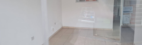 Venta Local B San Martín (marín García Y Brandsen)