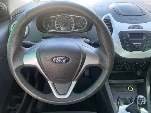 Imagem 10 de 14 de Ford Ka 2015