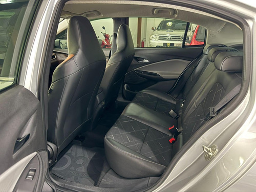 Chevrolet Onix plus Onix Plus 10tat Pr1