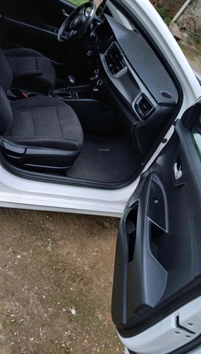 Kia Rio 1.6 Lx Sedan At