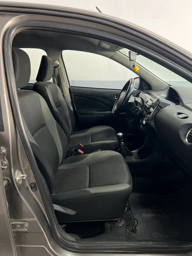 Toyota Etios 1.5 Sedan Xs