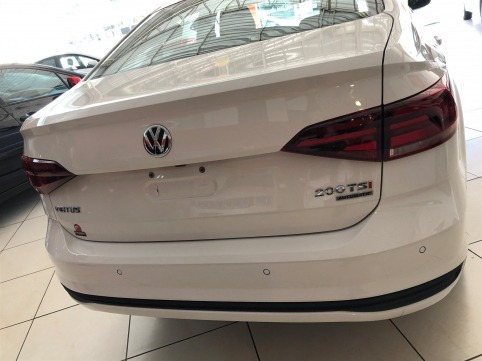 Volkswagen Virtus 1.0 Comfortline 200 Tsi Aut. 4p