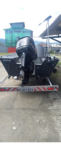 Barco Para Pesca 6 Lugares 2022