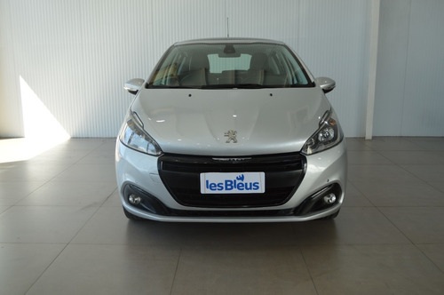 Imagen 4 de 15 de Peugeot 208 Feline 1.6 2018 Gris Manual Nafta Lesbleus