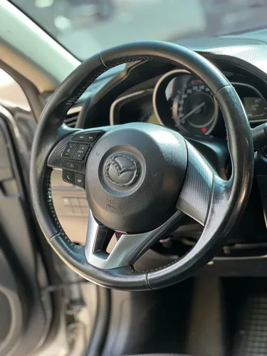 Mazda 3 2.0 Touring At