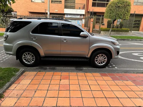 Toyota Fortuner 2.7l 4x2