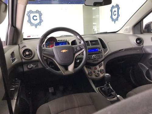 Imagem 3 de 12 de Sonic 1.6 Ltz Sedan 16v Flex 4p Manual