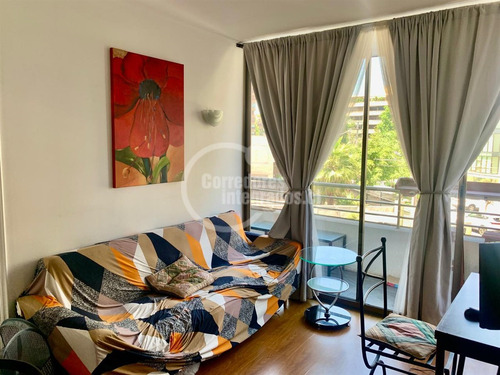 Departamento En Venta De 1 Dorm. En Las Condes