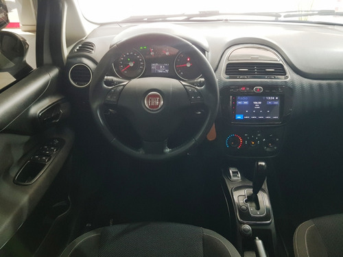 Fiat Punto 1.8 SPORTING 16V FLEX 4P AUTOMATIZADO