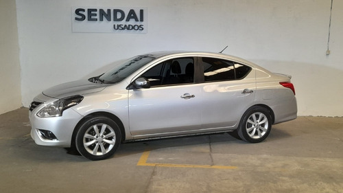 Imagen 15 de 25 de Nissan Versa Advance At