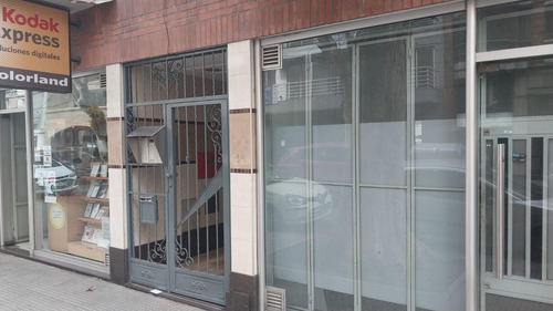 Local Comercial Con Baulera - Excelente Ubicación