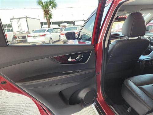 Nissan X-Trail 2.5 Exclusive 3 Row Cvt