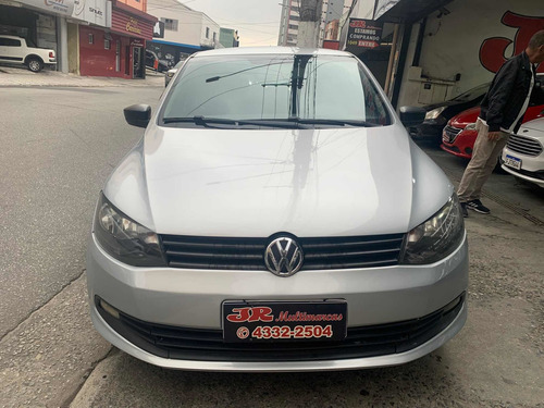 Imagem 2 de 11 de Volkswagen Voyage 2013 1.6 Vht Total Flex 4p