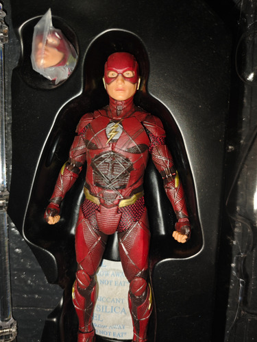 Flash Mezco Original Dc Justice League Zack Snyder Justicia (Usado)