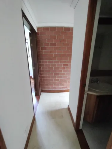 Apartamento En Arriendo En San Lucas. Cod A22011