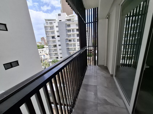 Apartamento En Alquiler En Serrallés, Santo Domingo