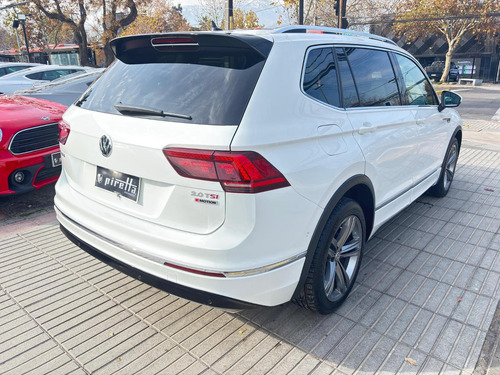 Volkswagen Tiguan 2.0 TSI DSG R-LINE 7A 4MOTION