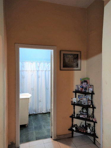 Imagen 23 de 25 de Dos Casas Multifamiliar La Tablada Bolivar Al 4500