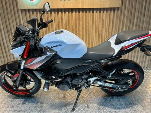Kawasaki Er Z 400 2020