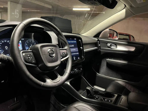 Volvo Xc40 2.0 B4 Plus At 4x4 2022
