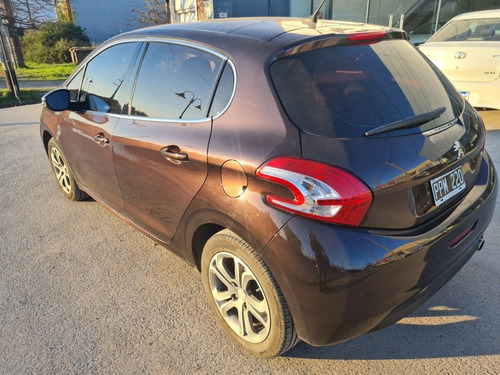 Imagen 7 de 25 de Peugeot 208 2016 1.6 Feline Pack Cuir