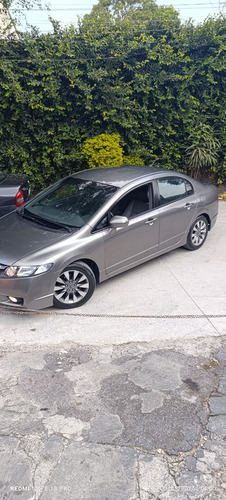 Honda Civic 1.8 Lxs Flex Aut. 4p