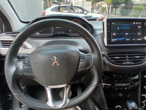 Peugeot 2008 1.6 Active