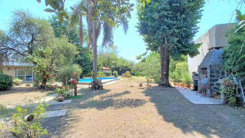 Venta Quinta 3 Ambientes La Reja Piscina Jardin