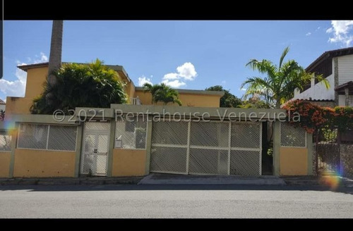 Imagen 2 de 13 de Y 22-1062 Casa En Venta En Cumbres De Curumo