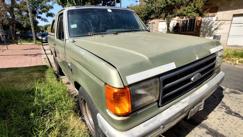 Ford F-100 3.9 D