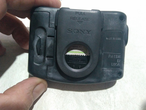 Radio Sony Walkman Srf M37 Am/fm Descolorida C/ Auriculares Negro (Usado)