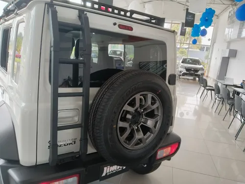 Suzuki Jimny GLX Automatico