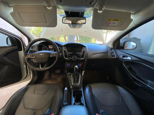 Ford Focus Titanium