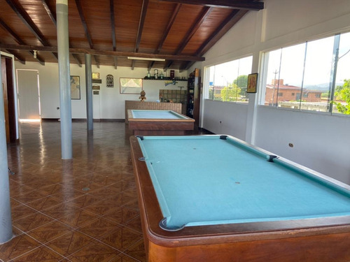 Imagen 11 de 17 de Casa Vacacional Ubicado En Ciudad Balneario De Higuerote
