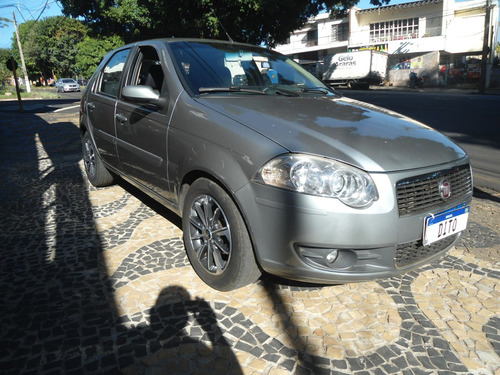 Fiat Palio 1.0 4P ELX FLEX ATTRACTIVE