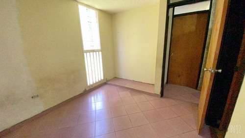 Imagen 8 de 9 de Apartamento En Residencias La Roca