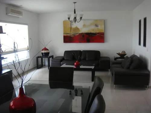 Casa Amplia En Venta En Cumbres 6º Sector D Monterrey