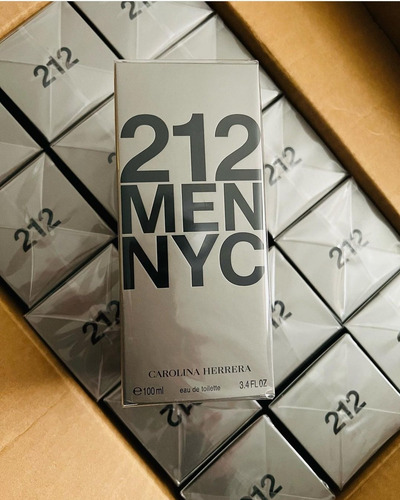 Imagen 5 de 5 de Carolina Herrera 212 NYC NYC Men EDT 100 ml para hombre