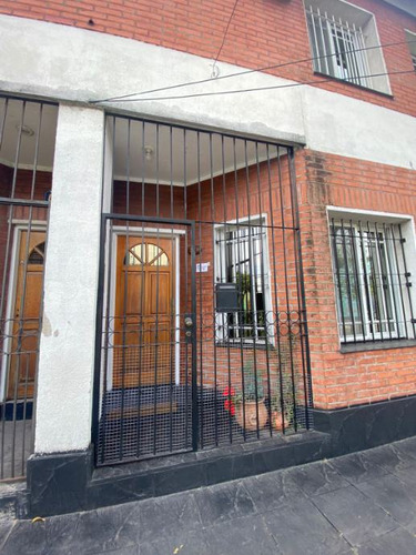 Triplex En Venta En Piñeyro