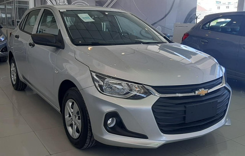 Imagen 16 de 18 de Chevrolet Onix 1.2 Ls 2022 Manual