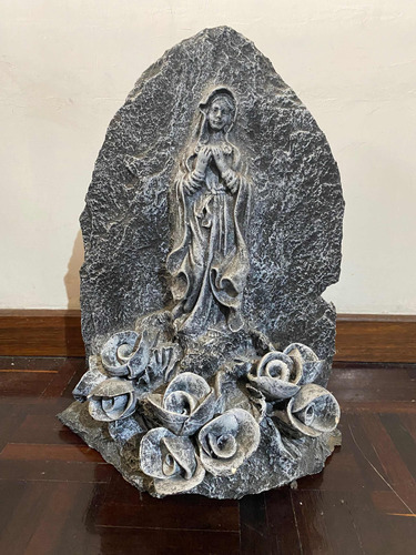 Virgen De La Rosa Mística Tallada En Piedra Religión