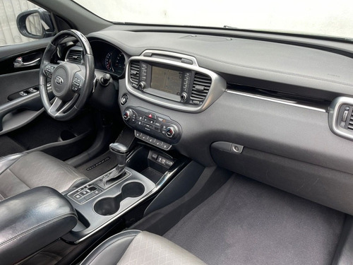 Imagen 15 de 15 de Kia Sorento 2017 3.4 3.3l Sxl Awd At.3