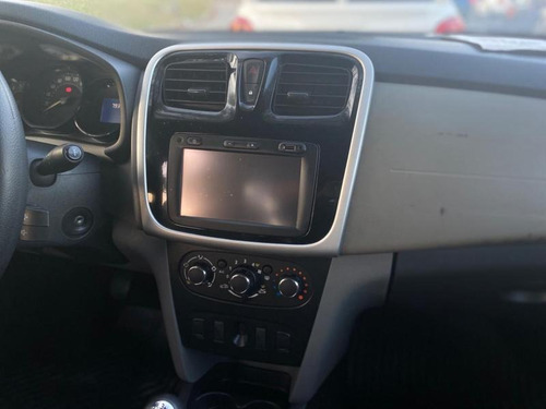 Renault Logan 1.6 16v Expression Sce 4p