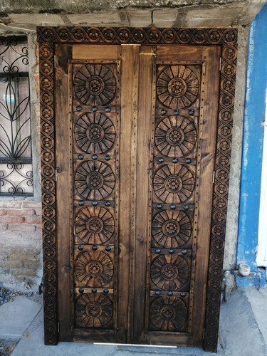 Puerta Tallada A Mano 