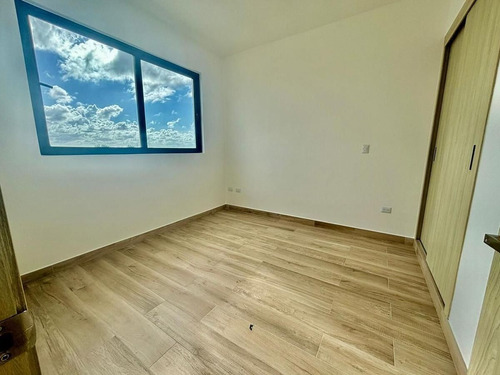 Venta De Apartamento En Downtown, Punta Cana.